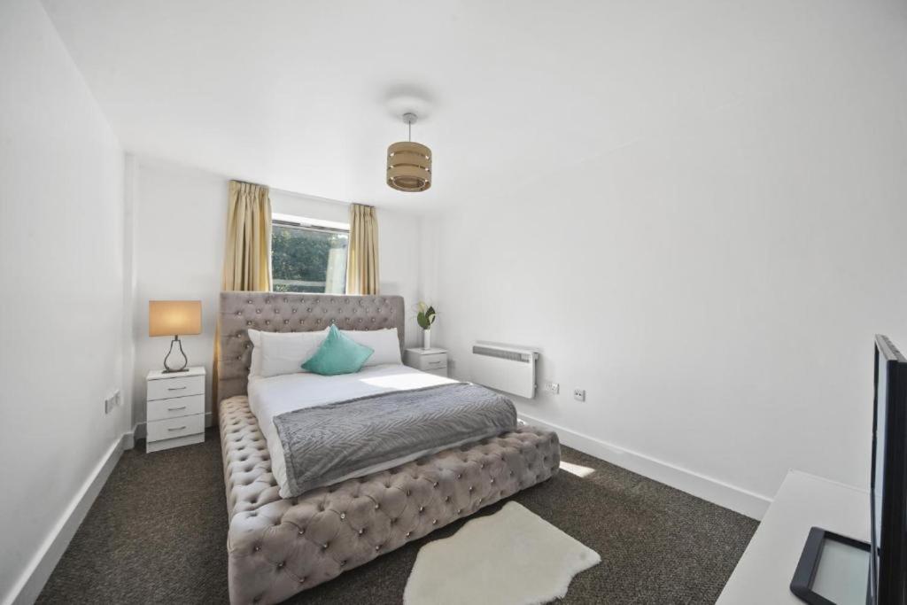 Marx Stylish 1-bed Near Bridge & Tower Bridge - Great Location With Free Parking Appartamento Londra