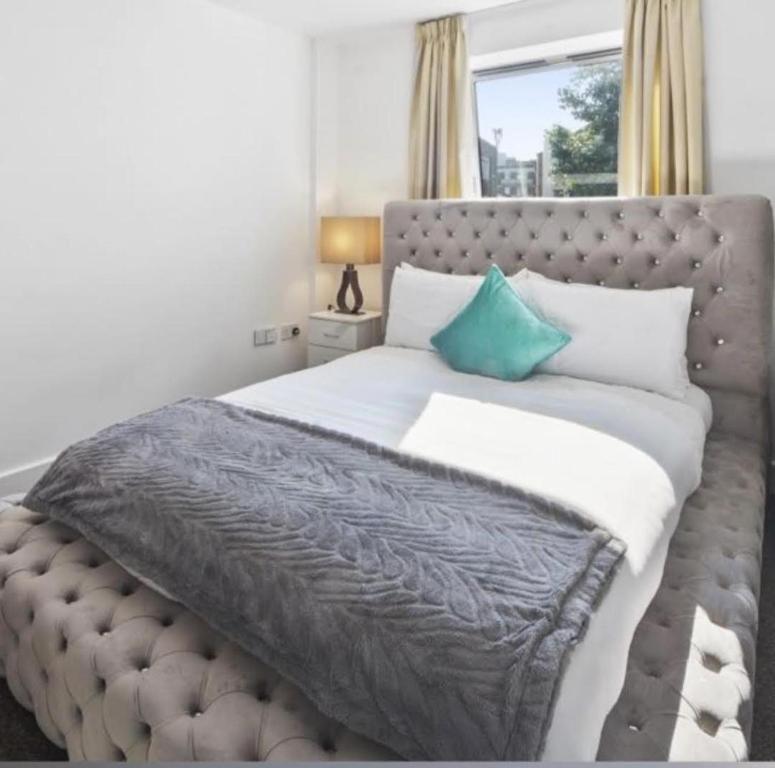 Marx Stylish 1-bed Near Bridge & Tower Bridge - Great Location With Free Parking Appartamento *